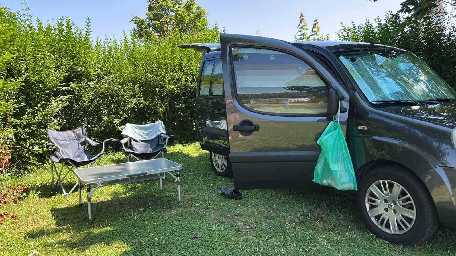 Camping du Lac de la Villegusien
